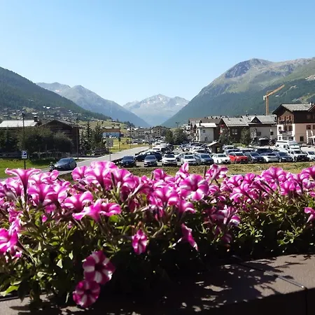 Arcobaleno Bianco Appartement Livigno